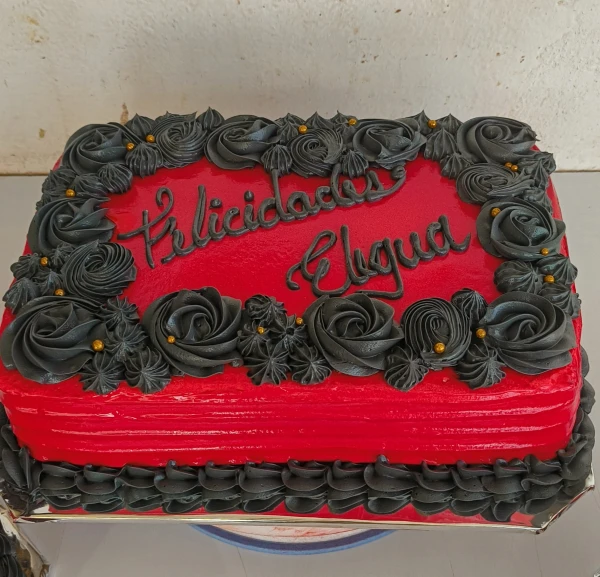 Cake rectangular 20 x30 CM's foto | Lilo's Cátering |  BizneCubano